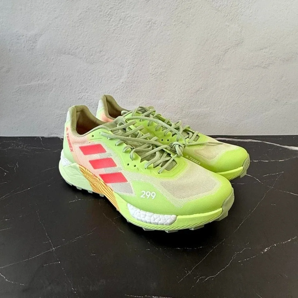 Adidas Terrex trail running shoes in green & yellow, size US 10